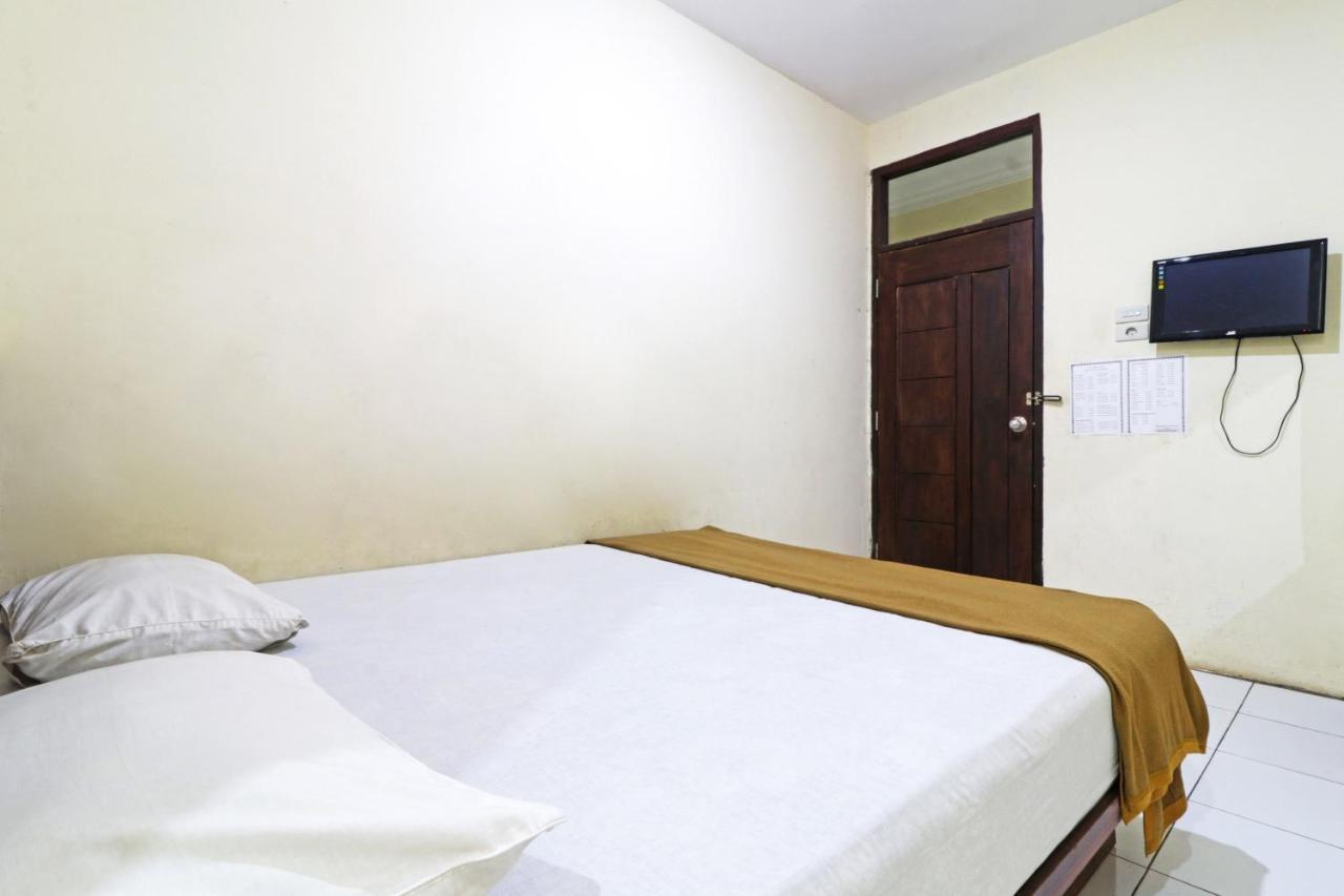 פקאנבארו Guest House Taman Sari Syariah מראה חיצוני תמונה